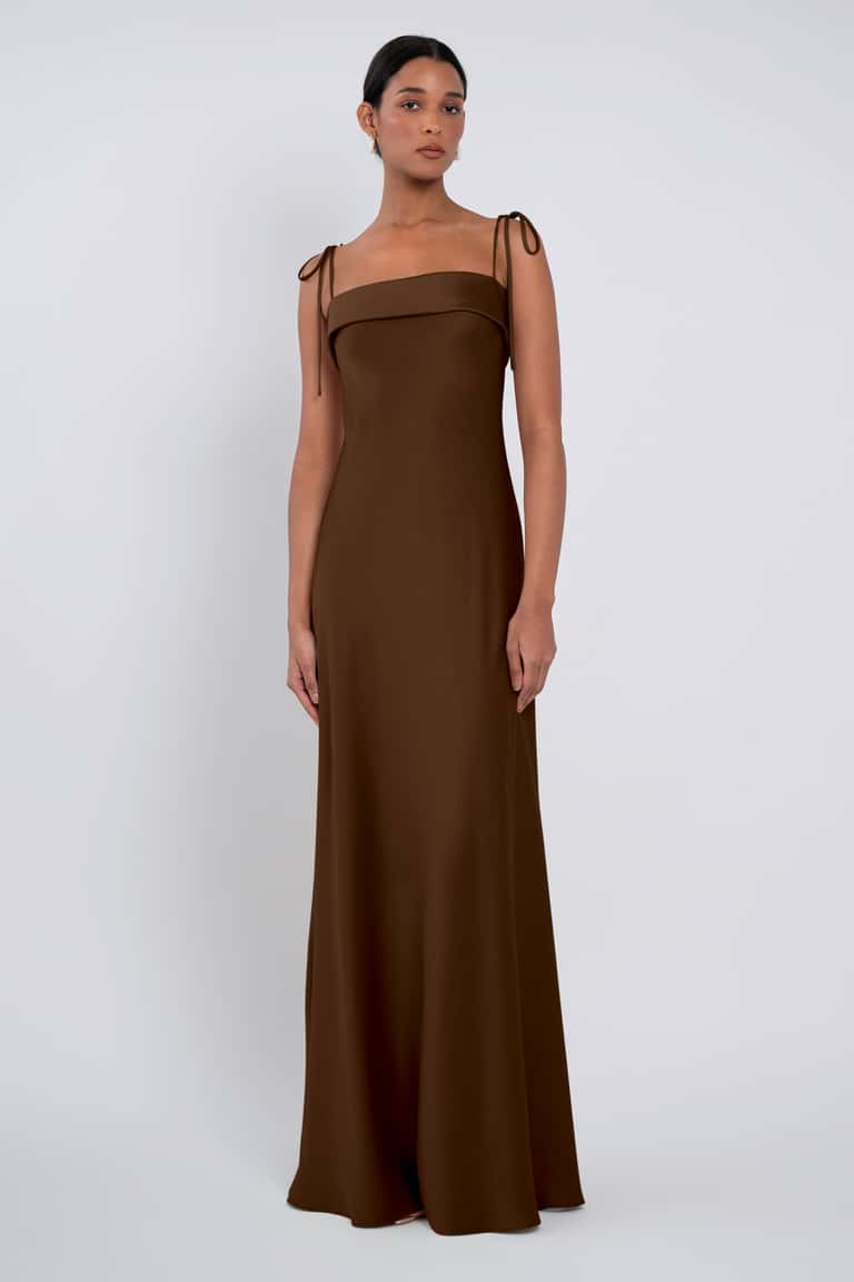 Chic And Modern Spaghetti Strap Folded Boat Neck Bridesmaid Dress With Bias Cut Flirtatious Body Style