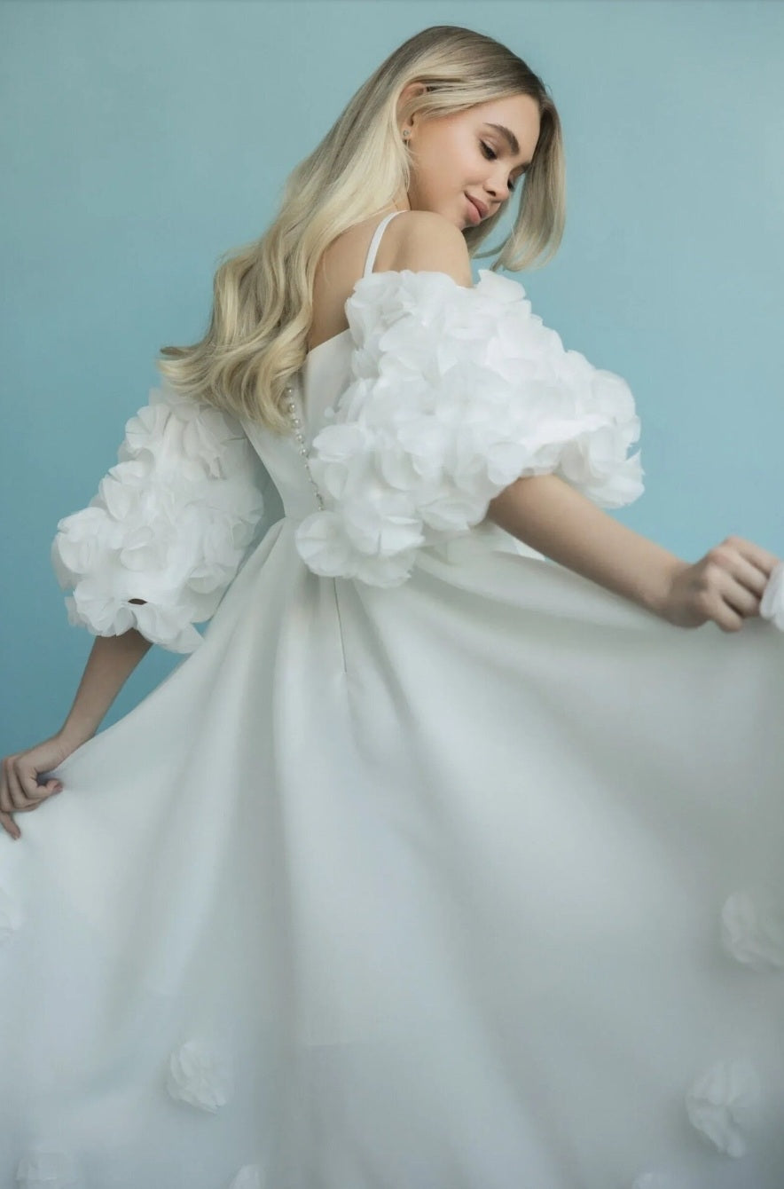 Detached 3D Romantic Floral Short Puff Sleeves