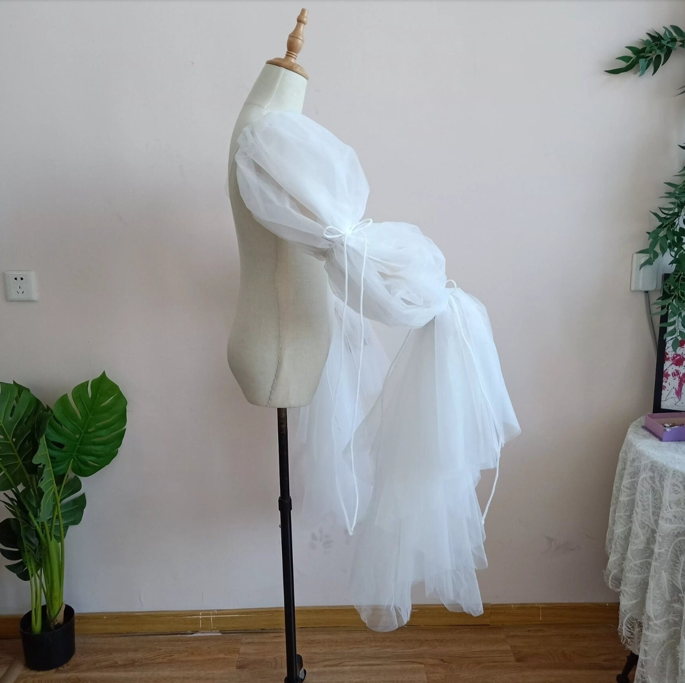 Detached Whimsical Marie Style Irregular Full Length Sleeves
