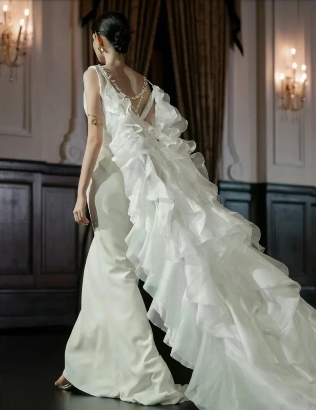 Elegant Draped Pearl Beaded Back Layered And Ruffled Organza Bridal Special Occasion Cape