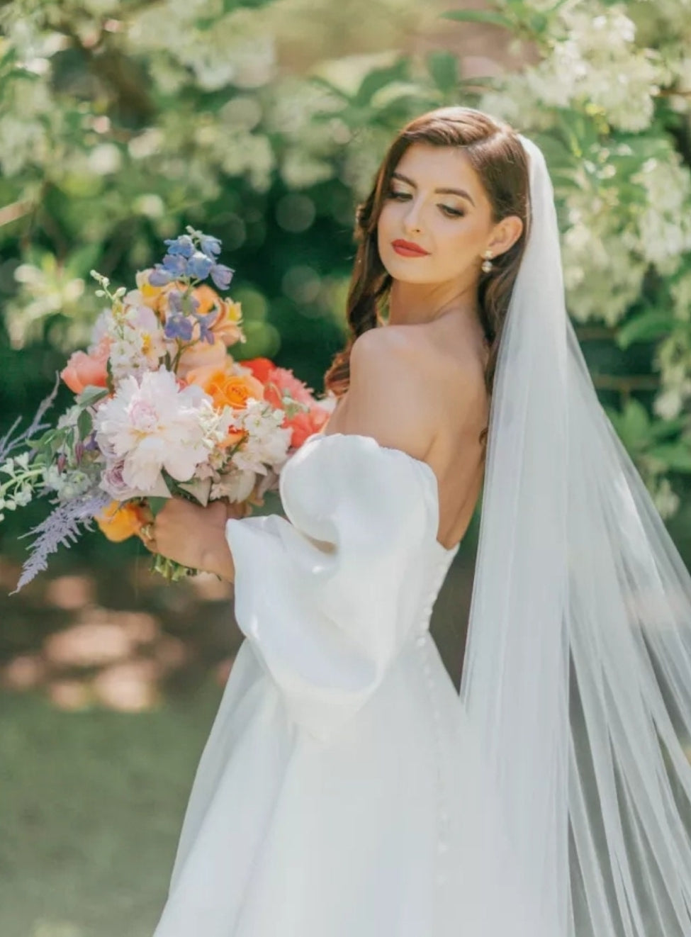 Detached Satin Balloon Puff Sleeves