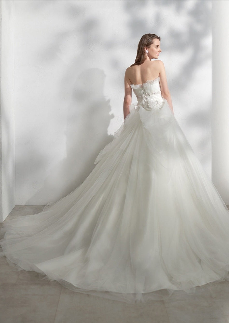 3D Floral Crystal Beaded Boat Neck Pleated Classic A-Line Bridal Gown