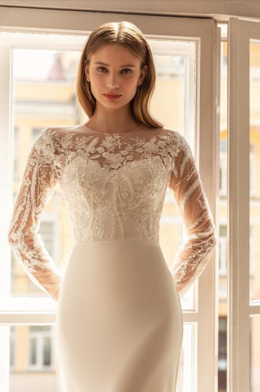 Beaded Appliqué Sheer Lace Long Sleeve Floral Bodice Trumpet Gown