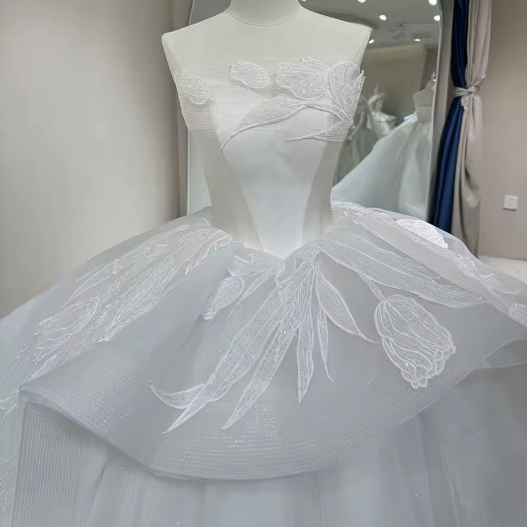 Strapless Sweetheart Bold And Beautiful Big Floral Lace Detailed Layered Sparkling Bridal & Ceremonial Ball Gown