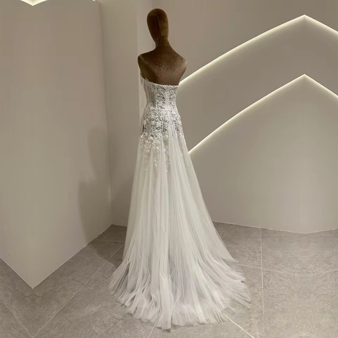 2025 Strapless Floral Sequin Appliqués Beaded Boho Sexy Beach Pleated Bridal And Ceremonial Gown