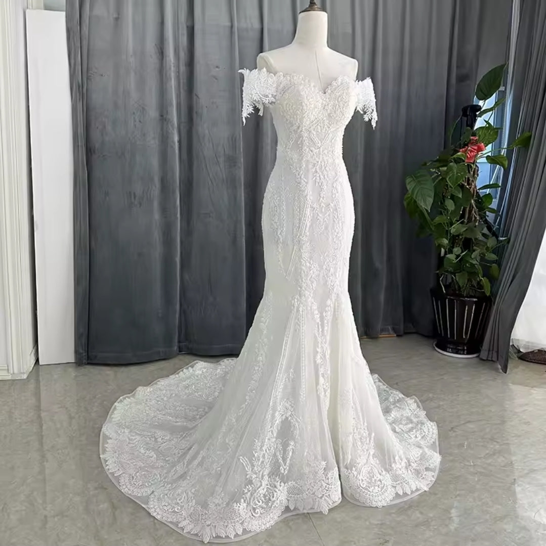 Lace Off The Shoulder Form Fitting Fit To Flare Sweetheart 2025 Ceremonial Bridal Gown With 50cm Train