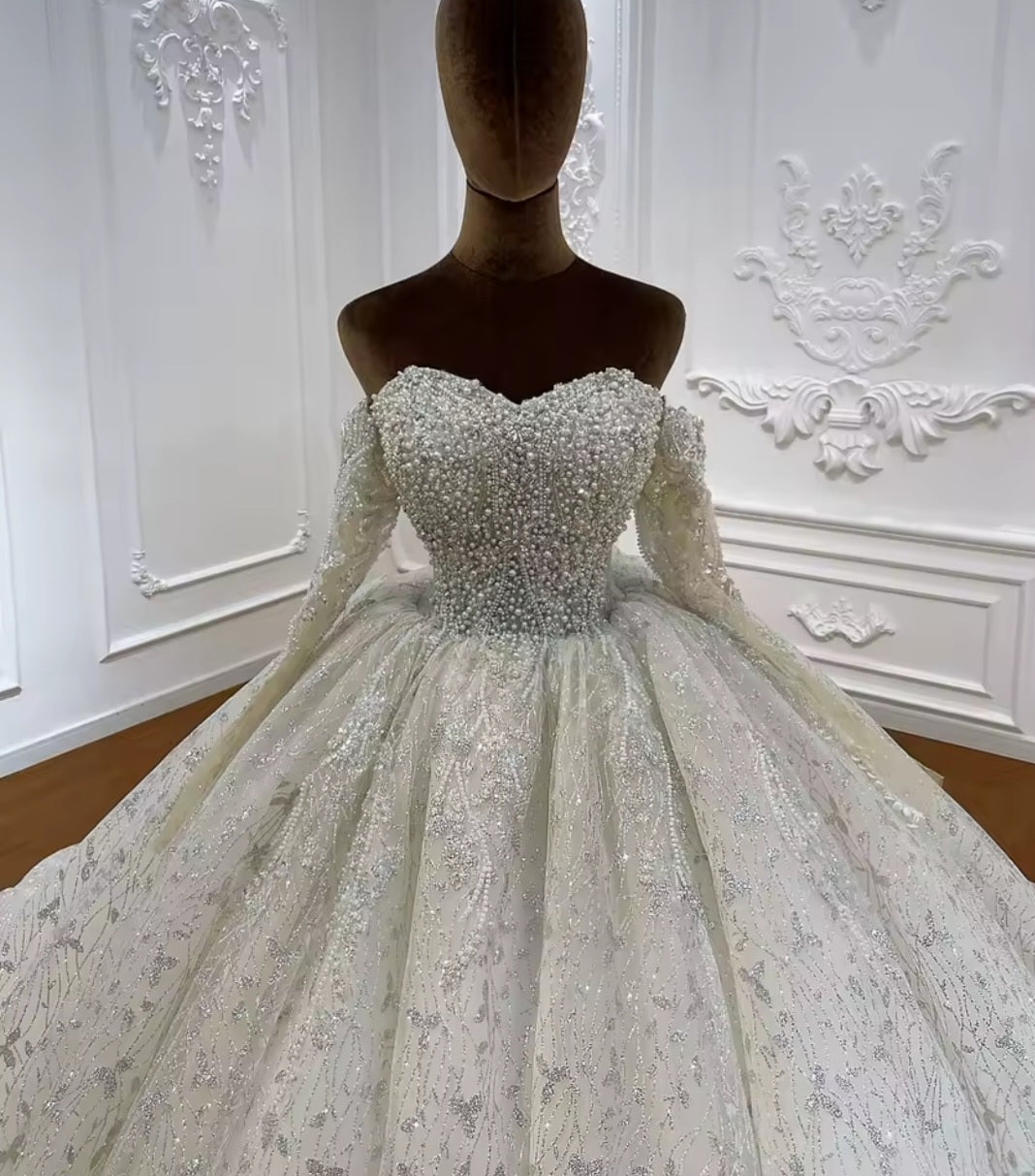 2025 Strapless Elegant Pearl And Multi Beaded Bodice With Shimmering Lace Skirt Bridal Ball Gown With Matching Detached Sleeves