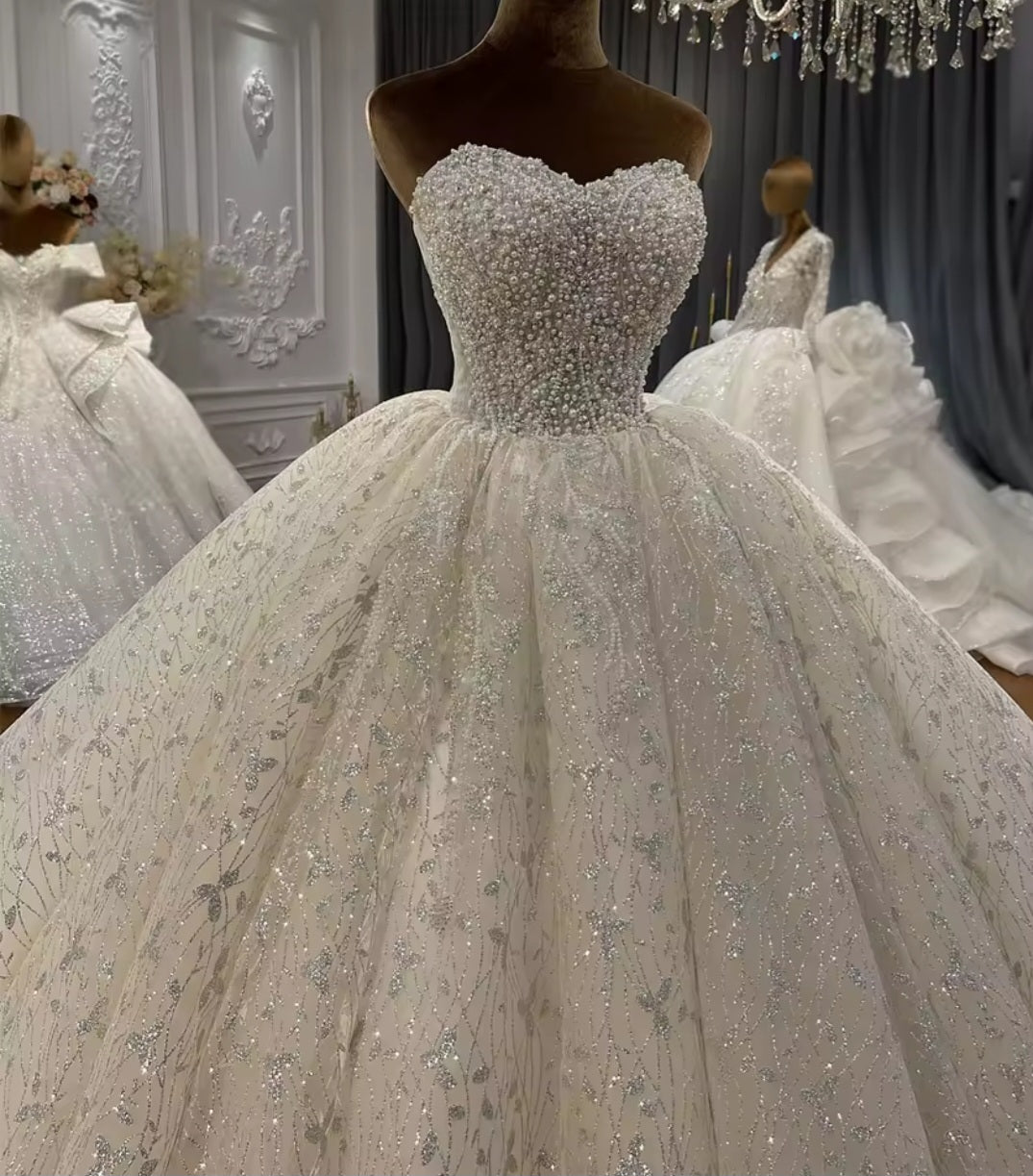 2025 Strapless Elegant Pearl And Multi Beaded Bodice With Shimmering Lace Skirt Bridal Ball Gown With Matching Detached Sleeves