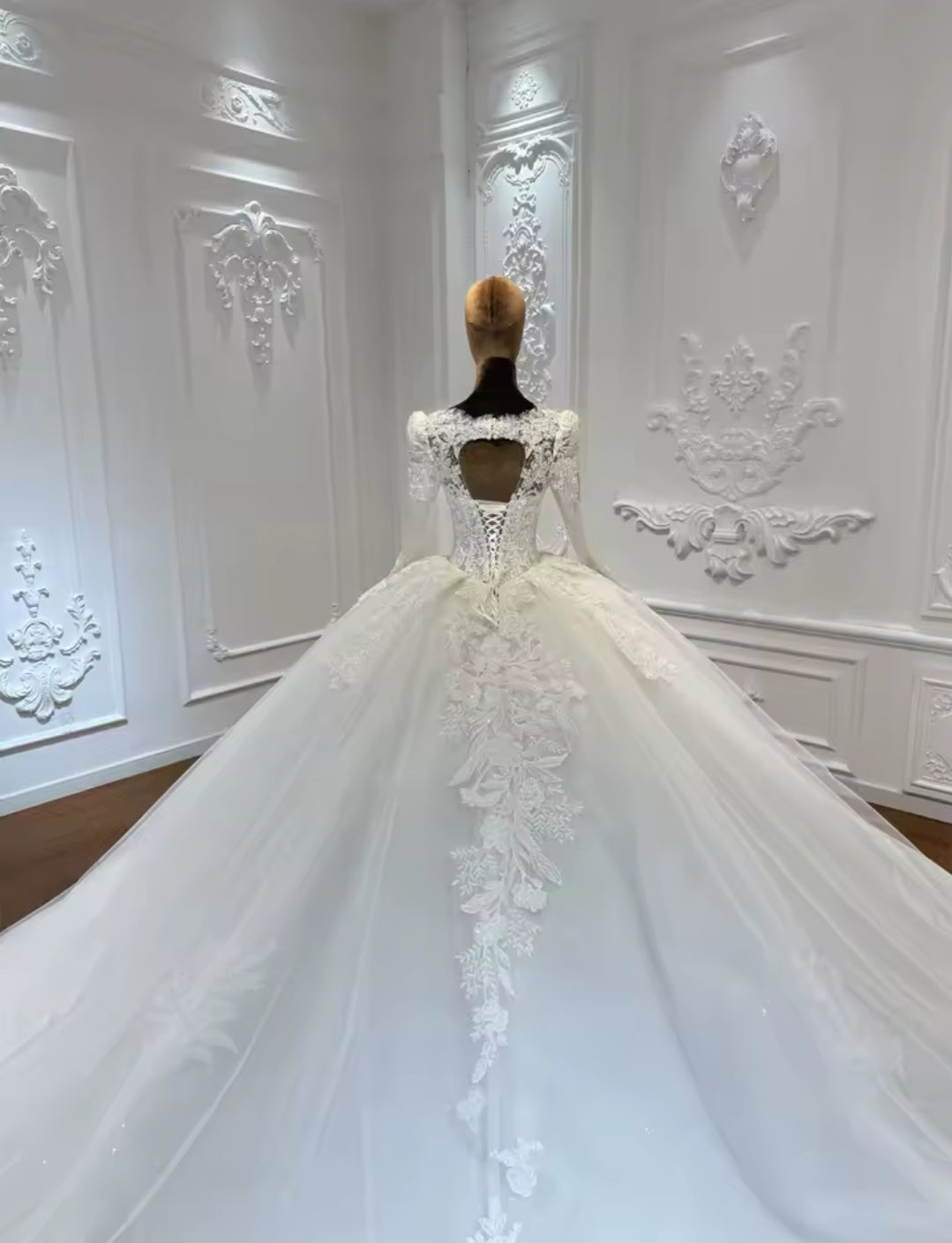 Beautiful & Elegant Lace Square Neck Sweetheart Floral A-Line Bridal Gown With Back Lace O And Lace Up Closure