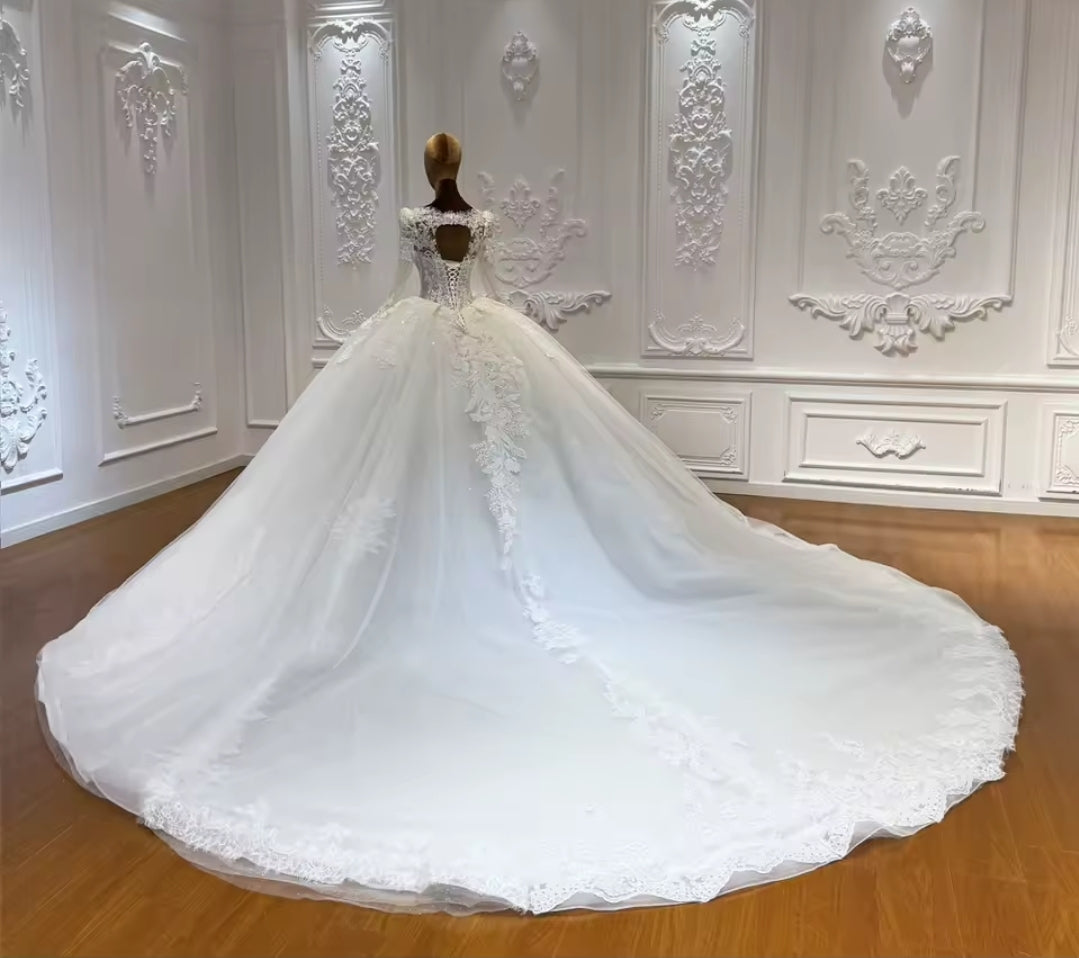 Beautiful & Elegant Lace Square Neck Sweetheart Floral A-Line Bridal Gown With Back Lace O And Lace Up Closure
