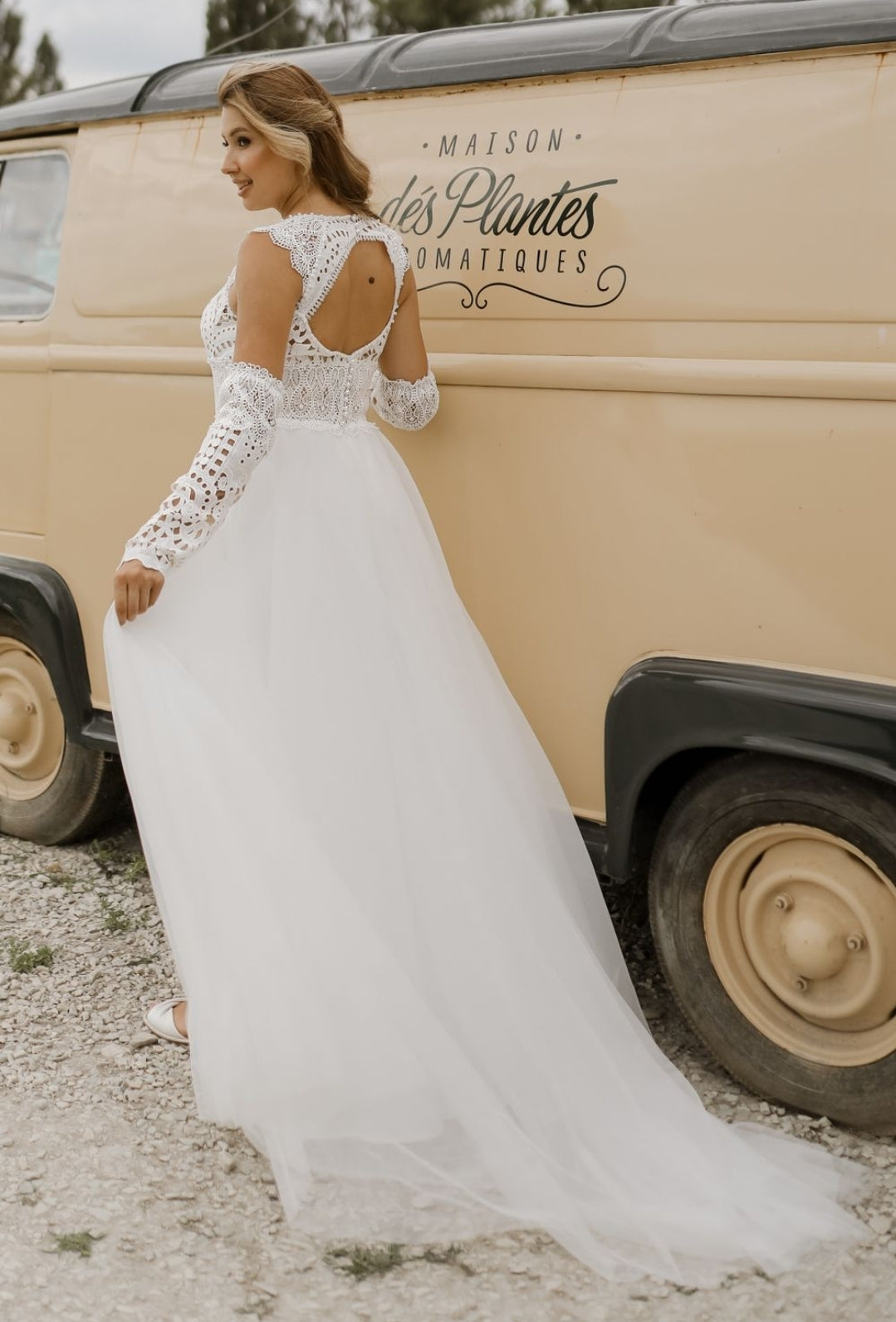 Beautiful And Unique Hollowed Out Lace Boho Chiffon Ceremonial And Bridal Gown With Detached Sleeves