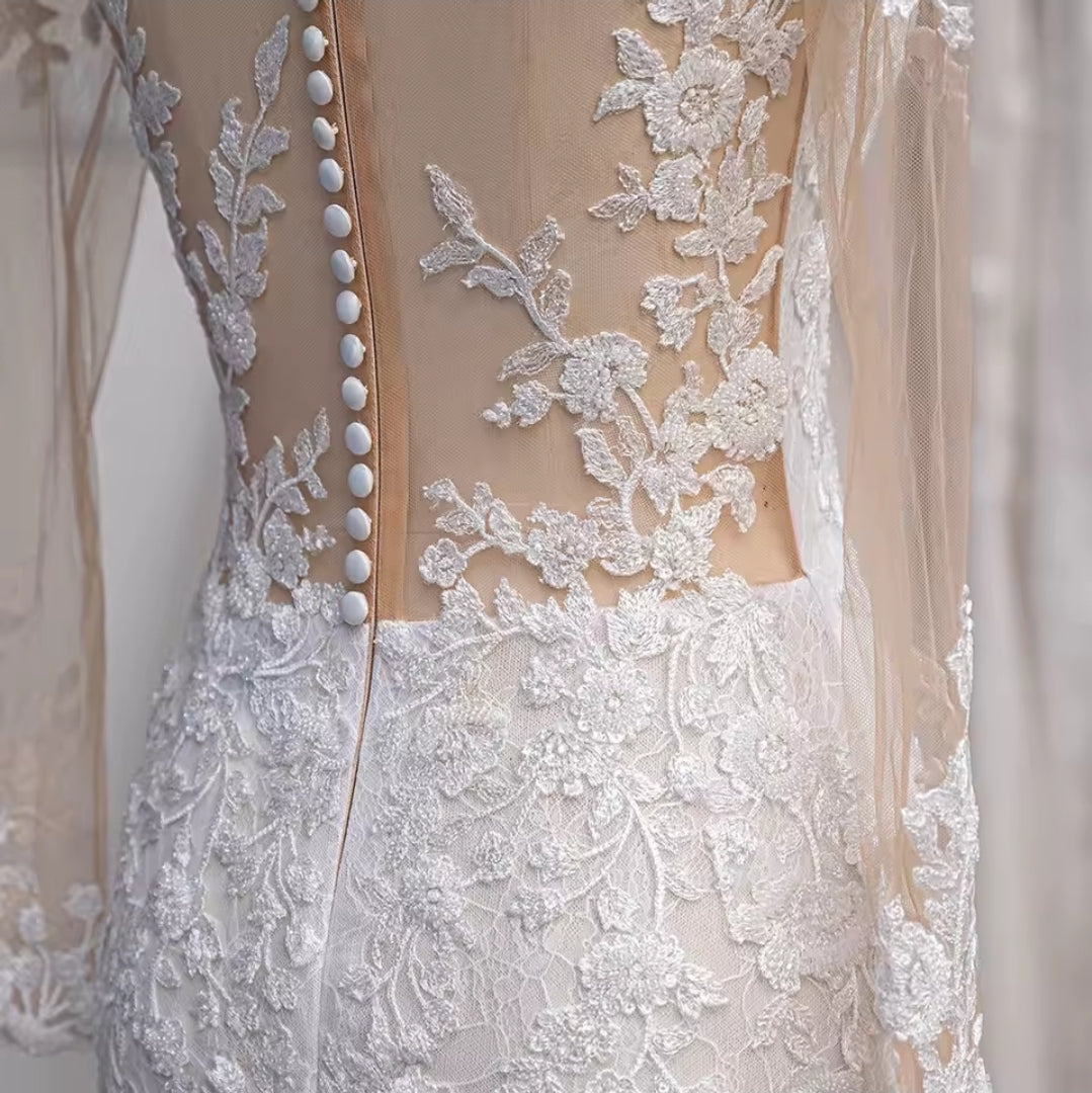 Sequinned Lace Long Sleeve Floral Lace Sweetheart Mermaid Bridal Gown 2025
