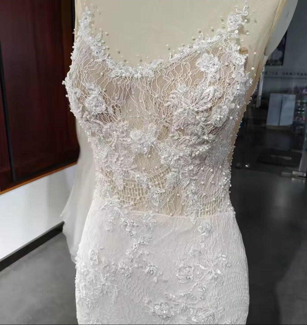 Beautiful Ivory Beaded Vintage Lace Ilusion V-Neckline Mermaid Bridal And Ceremonial Gown