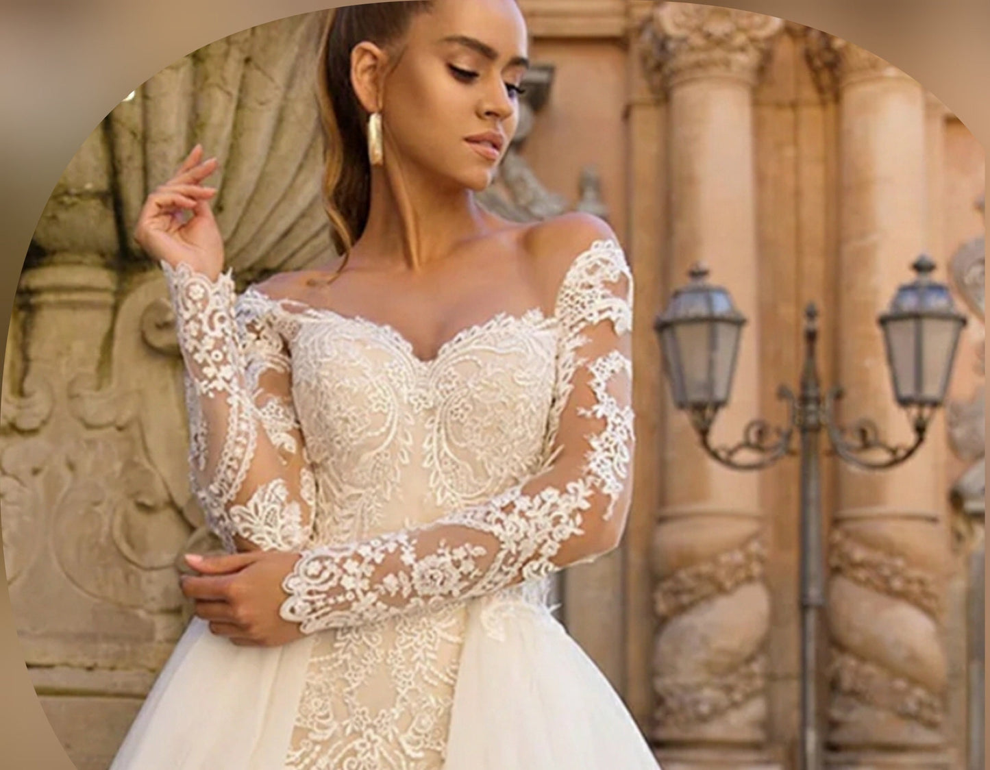 Long Sleeve Lace Mermaid Bridal Gown With Detachable Train