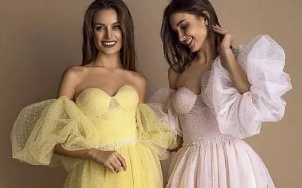 Detached Dotted Tulle Puff Sleeves