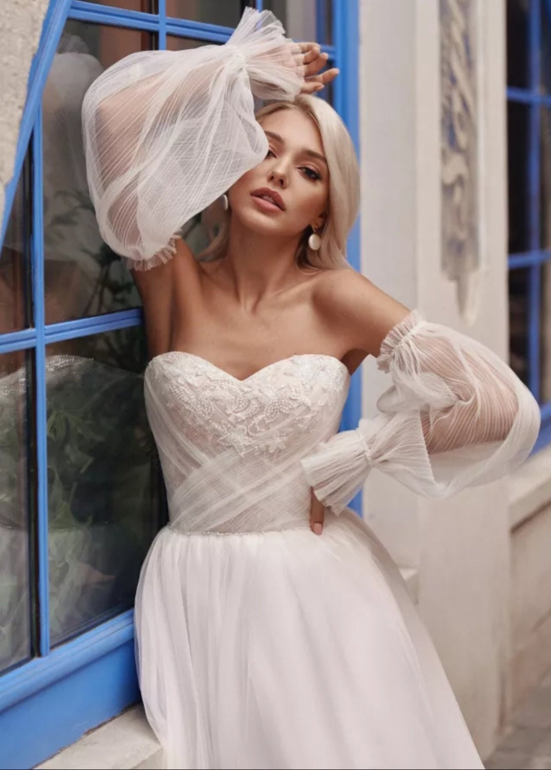 Detached Plisse Tulle Balloon Sleeves
