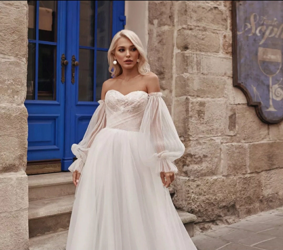 Detached Plisse Tulle Balloon Sleeves
