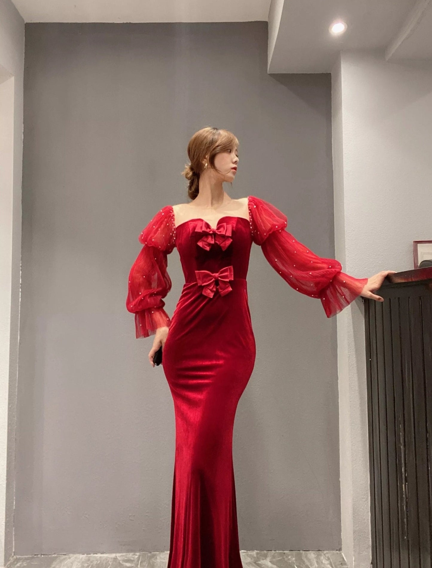 Detached Embellished Plisse Tulle Sleeves