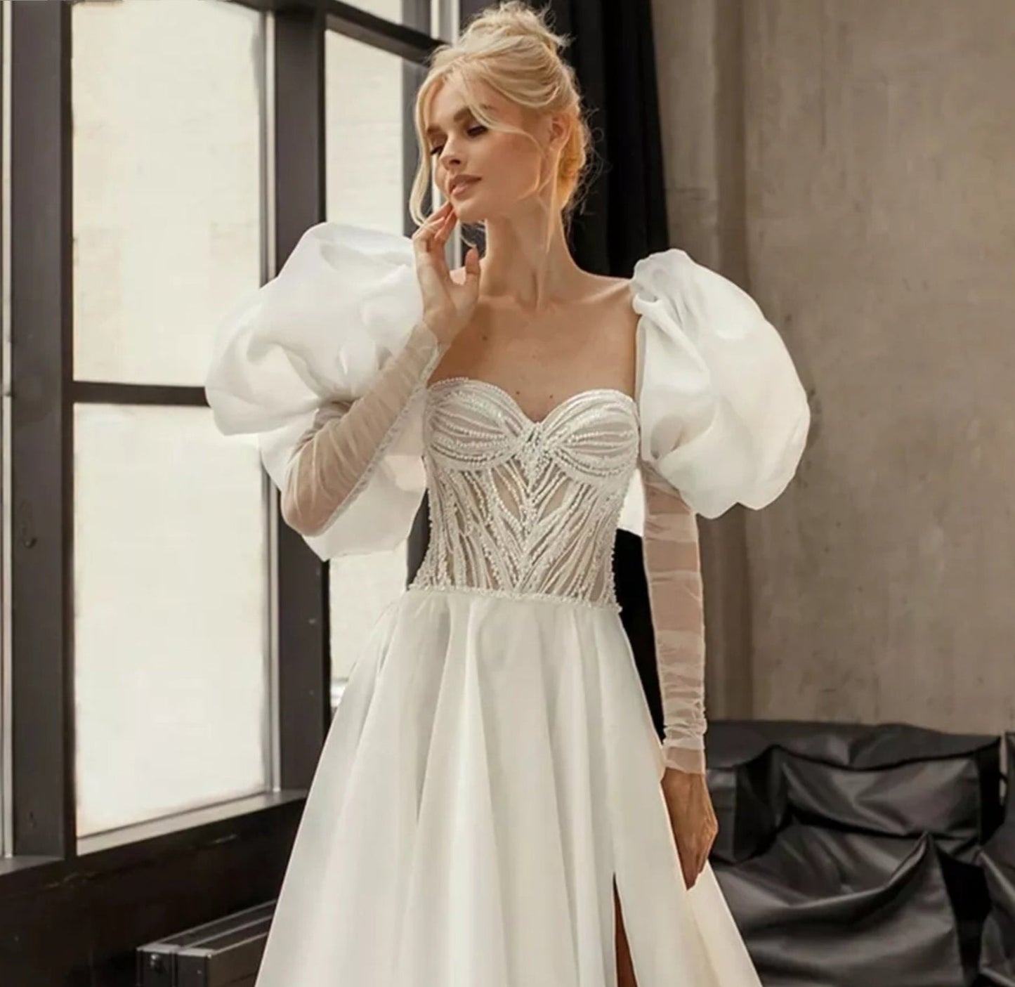 Detached Organza Puff And Sheer Tulle Sleeves