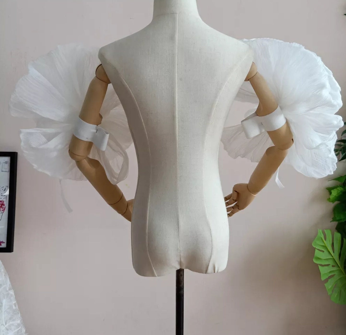 Detached Pleated Organza Petal With Center Ribbon Sleeves