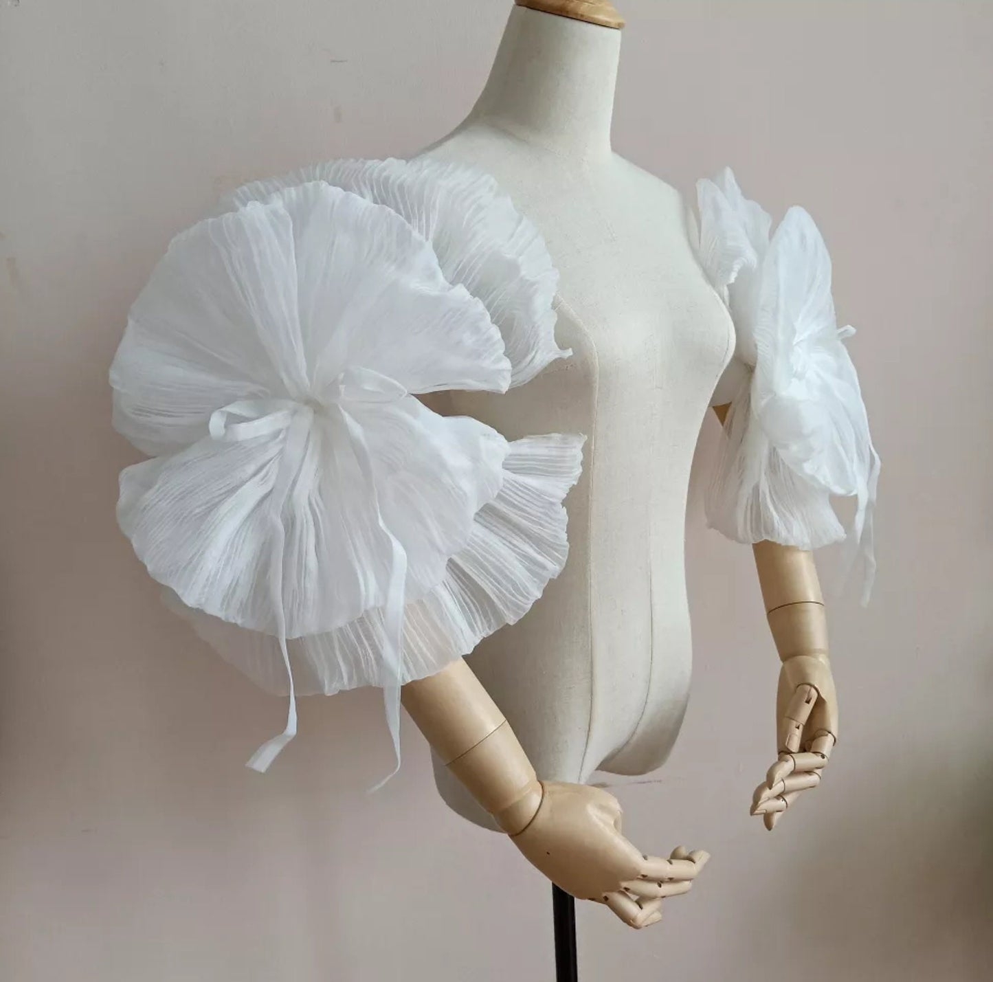 Detached Pleated Organza Petal With Center Ribbon Sleeves