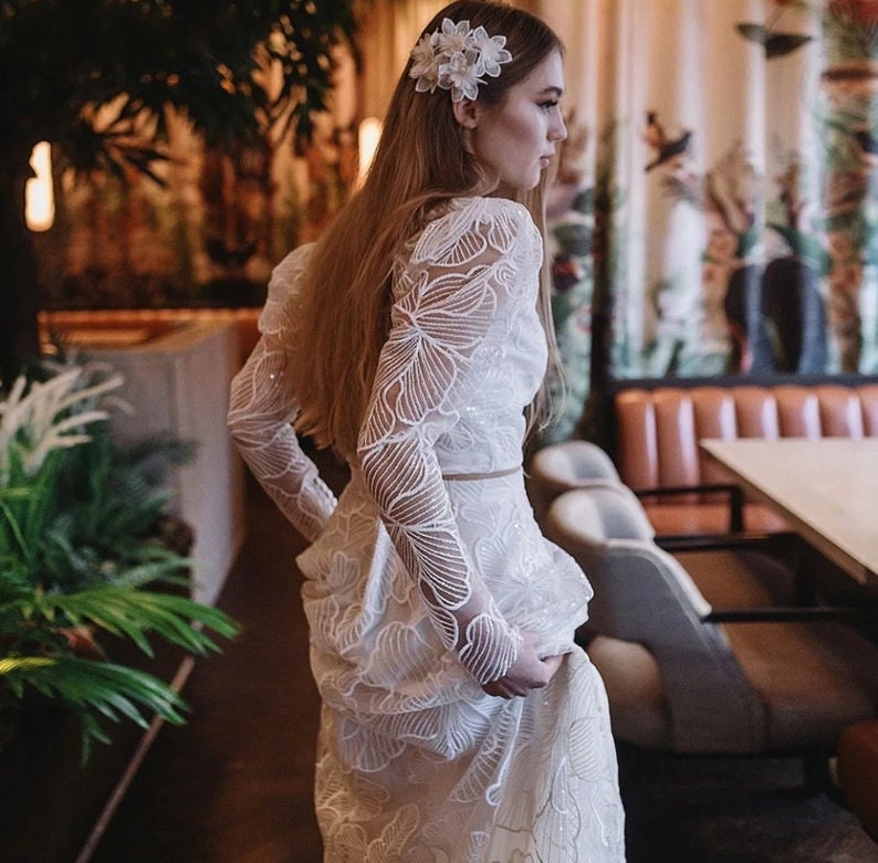 Tropical Floral Lace Wedding Dress