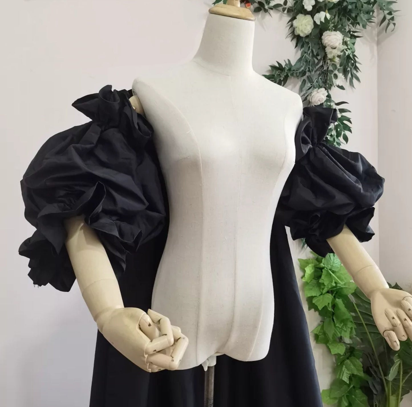 Ruched Pleated Puff Bridal Cape