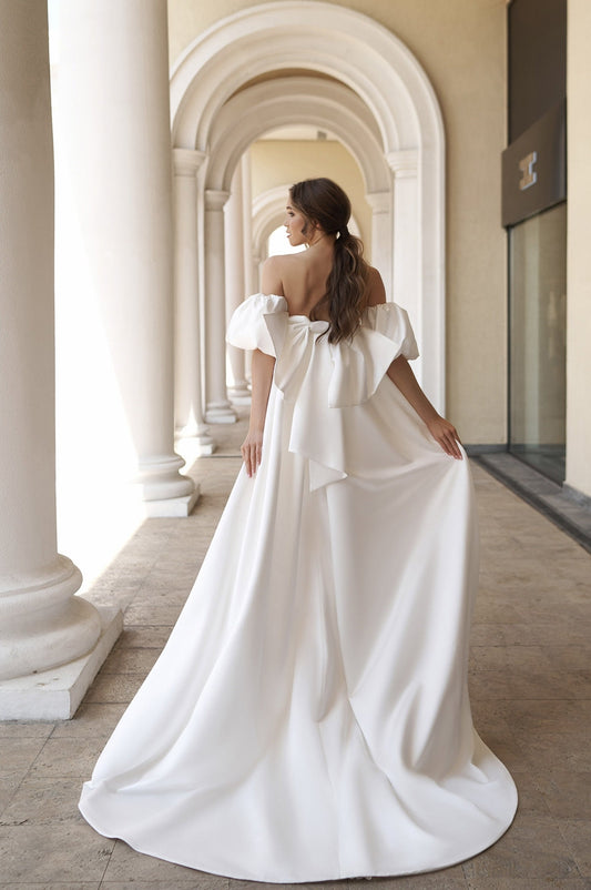 Satin Cloud Puff Sleeve Bow Knot Back Bridal Jacket