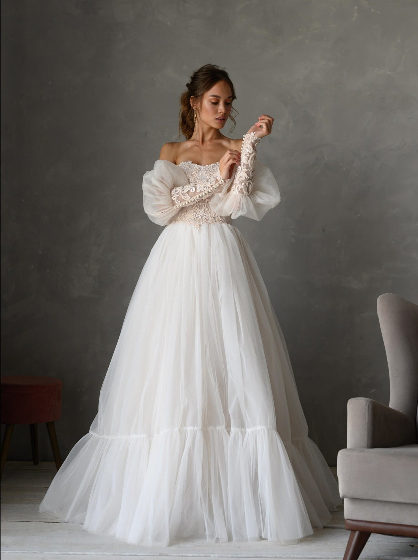 Victorian Sweetheart Strapless Gown With Detached Sleeves