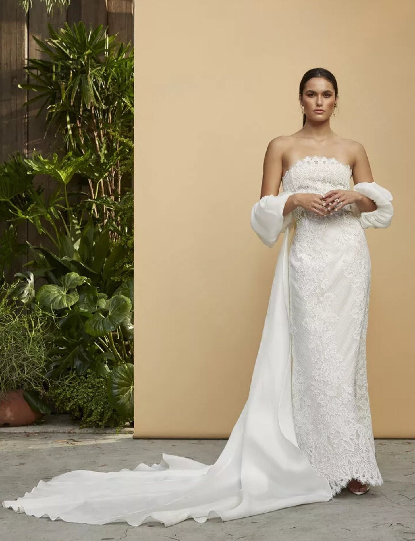Satin Organza Bubble Cloud Sleeve Cape