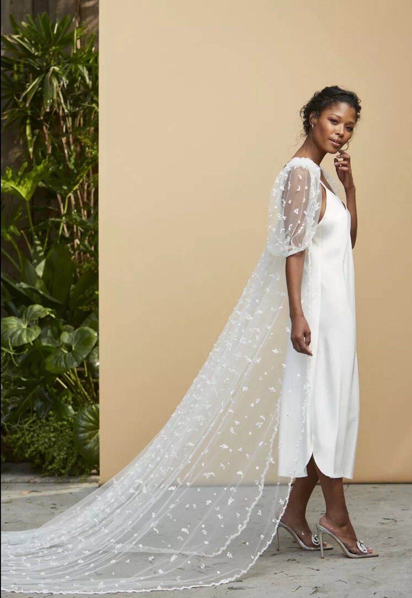 Embroidered Pearl Beaded Dotted Sheer Short Sleeve Cape