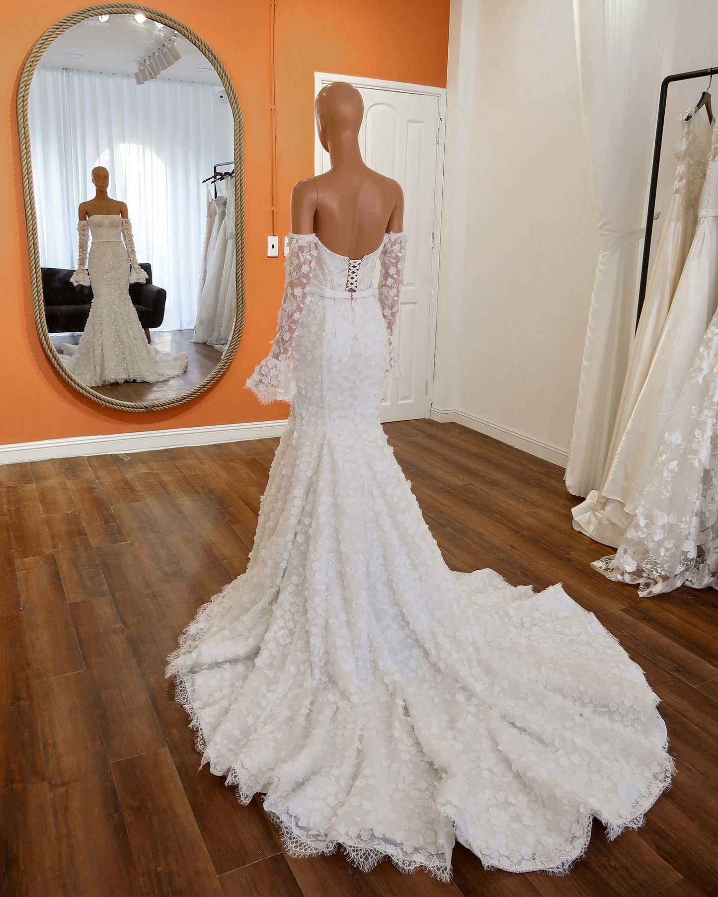 Detached Double Layer Lace & Floral Vine Sleeves