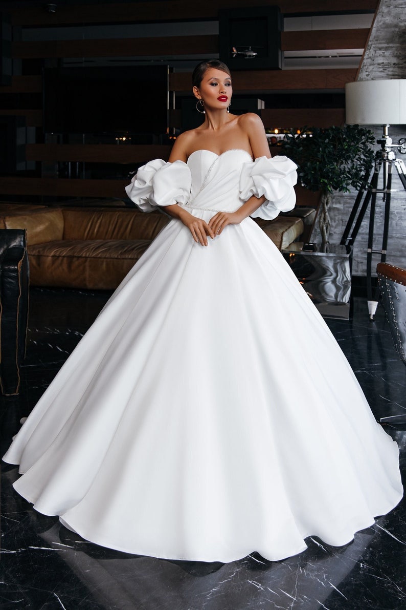 Strapless Crystal Beaded Trim Sweetheart Pleated A-Line Gown With Detached Cloud Puff Sleeves