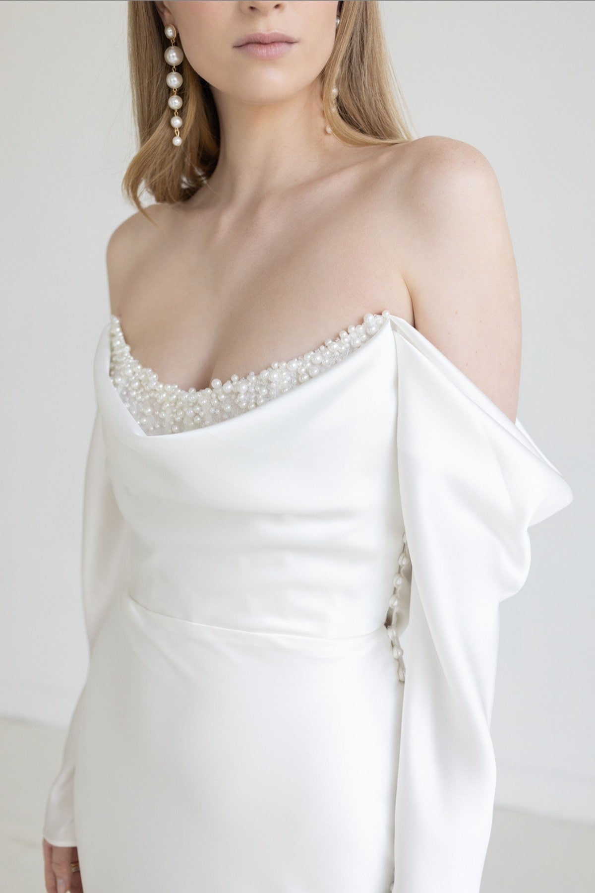 Pearl Beaded Scoop Neck Satin Elegant & Sophisticated Dress