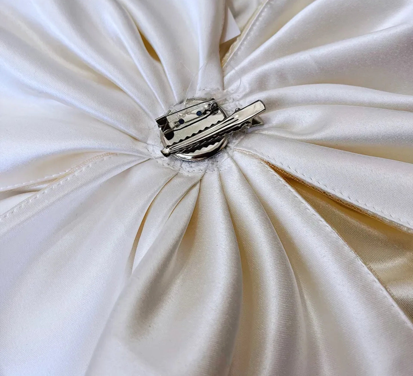 Detached Oversized Jacquard Floral Flower With Pearl Beaded Center