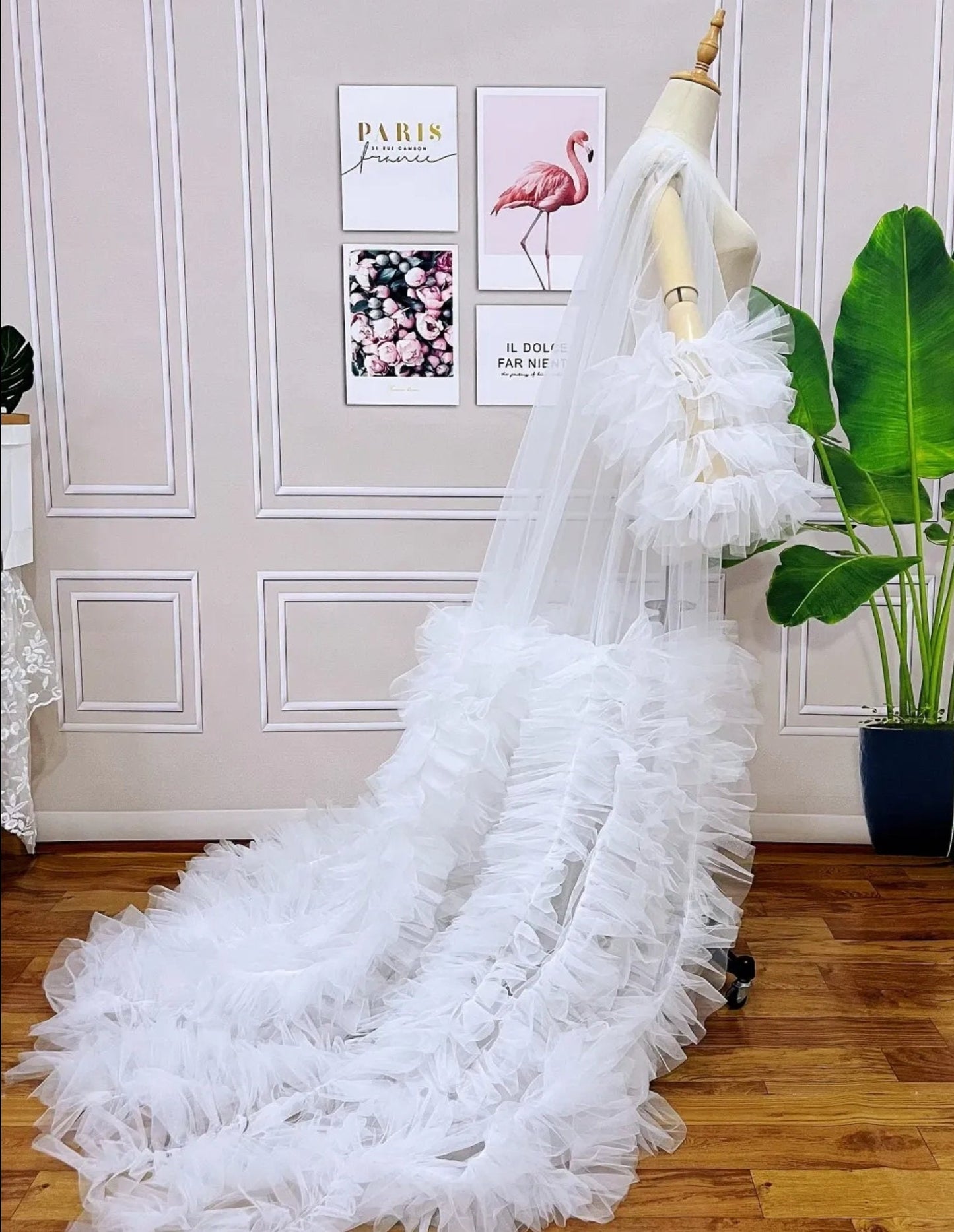 Dreamy Layered Frill Long Sleeve Tulle Boudoir Robe