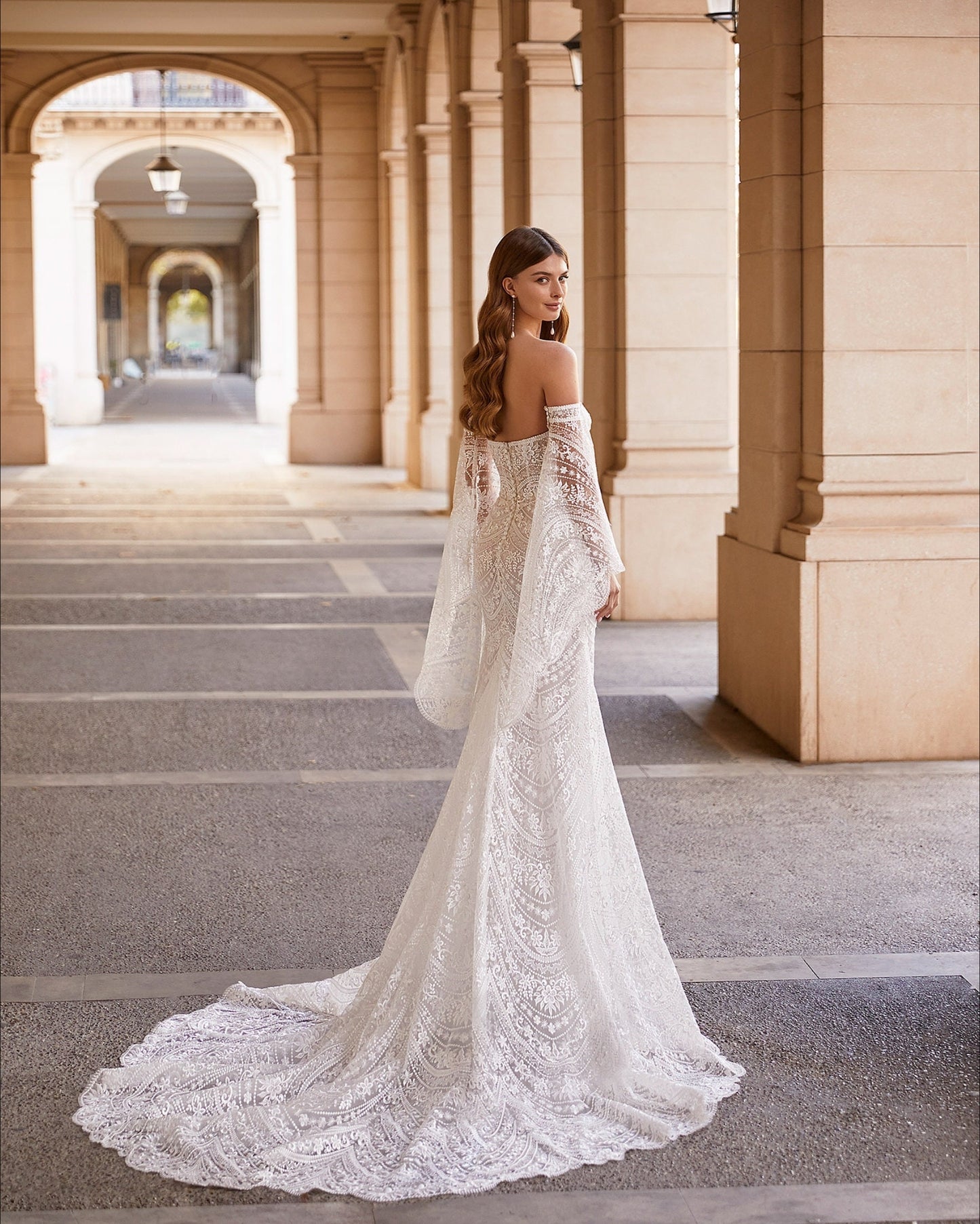 Delicate Boho Floral Lace Strapless Sweetheart Trumpet Bridal Gown With Eyelash Trim And Detached Matching Sleeves