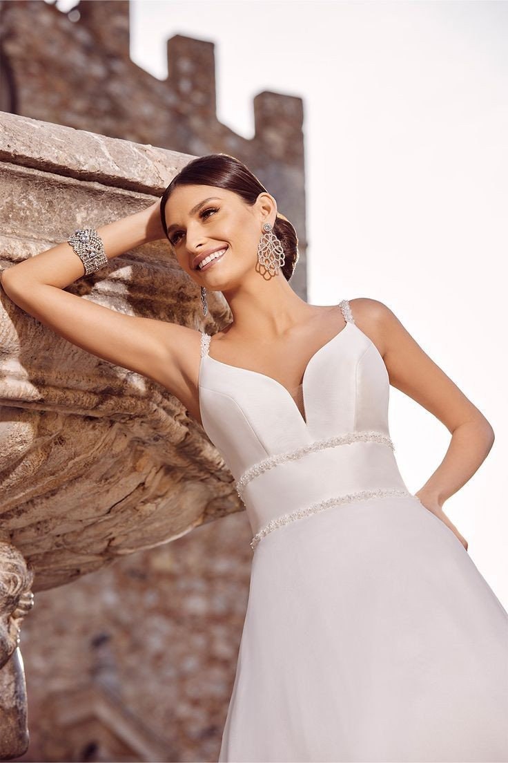 Sleeveless Crystal Rhinestone Embellished Spaghetti Strap And Natural Waistline A-Line Gown
