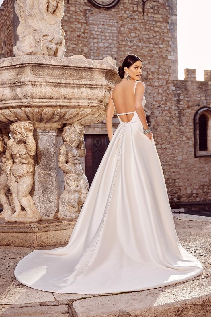 Sleeveless Crystal Rhinestone Embellished Spaghetti Strap And Natural Waistline A-Line Gown