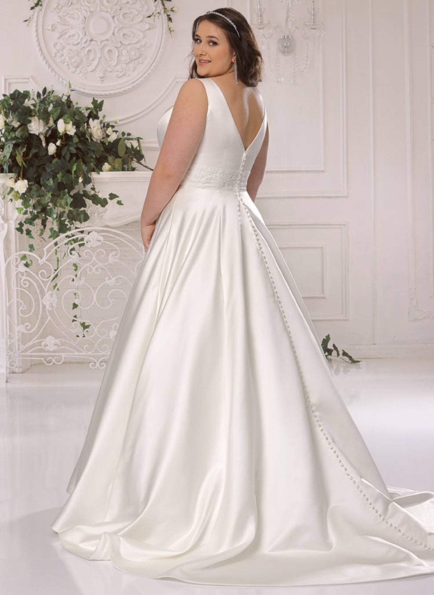 Classic Sleeveless V- Neck A-Line Minimalist Gown With Floral Lace Waistline