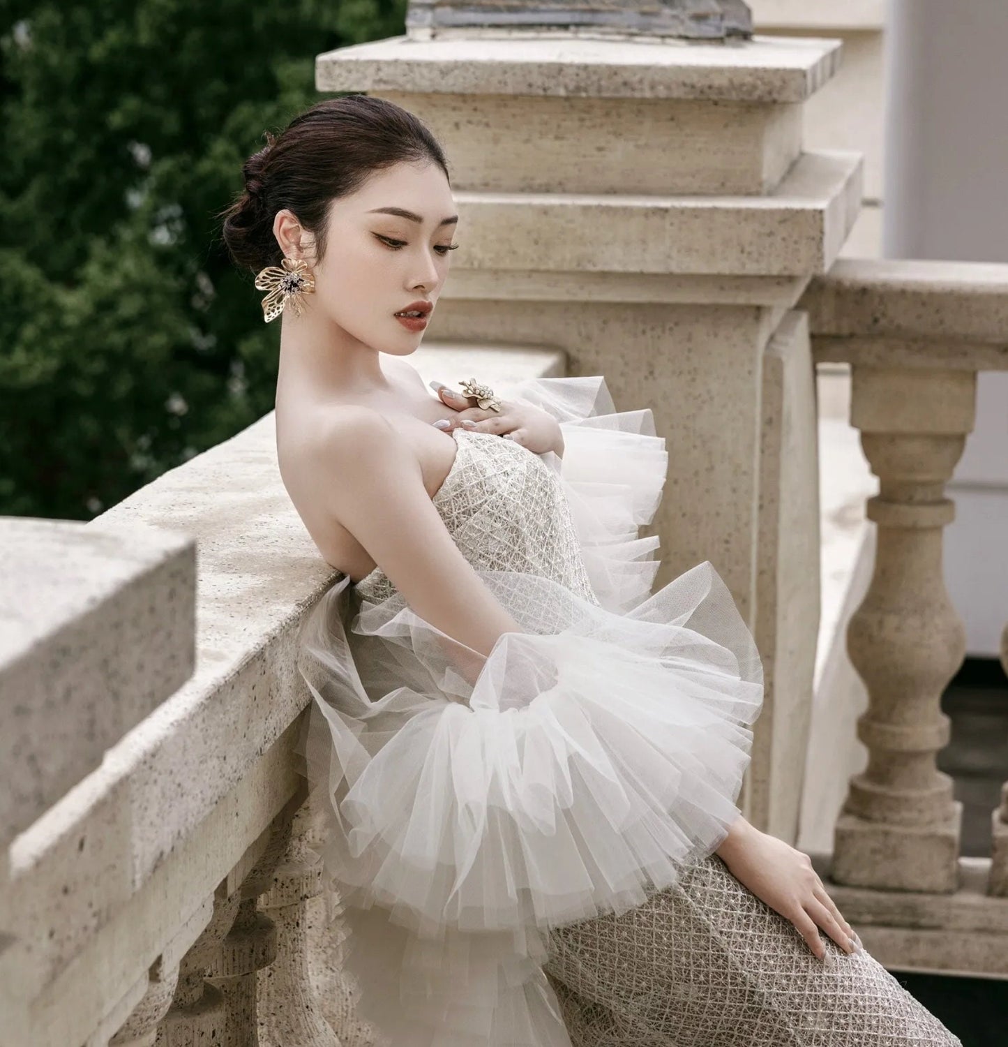 Minimalist Layered Tulle Bolero Wrap