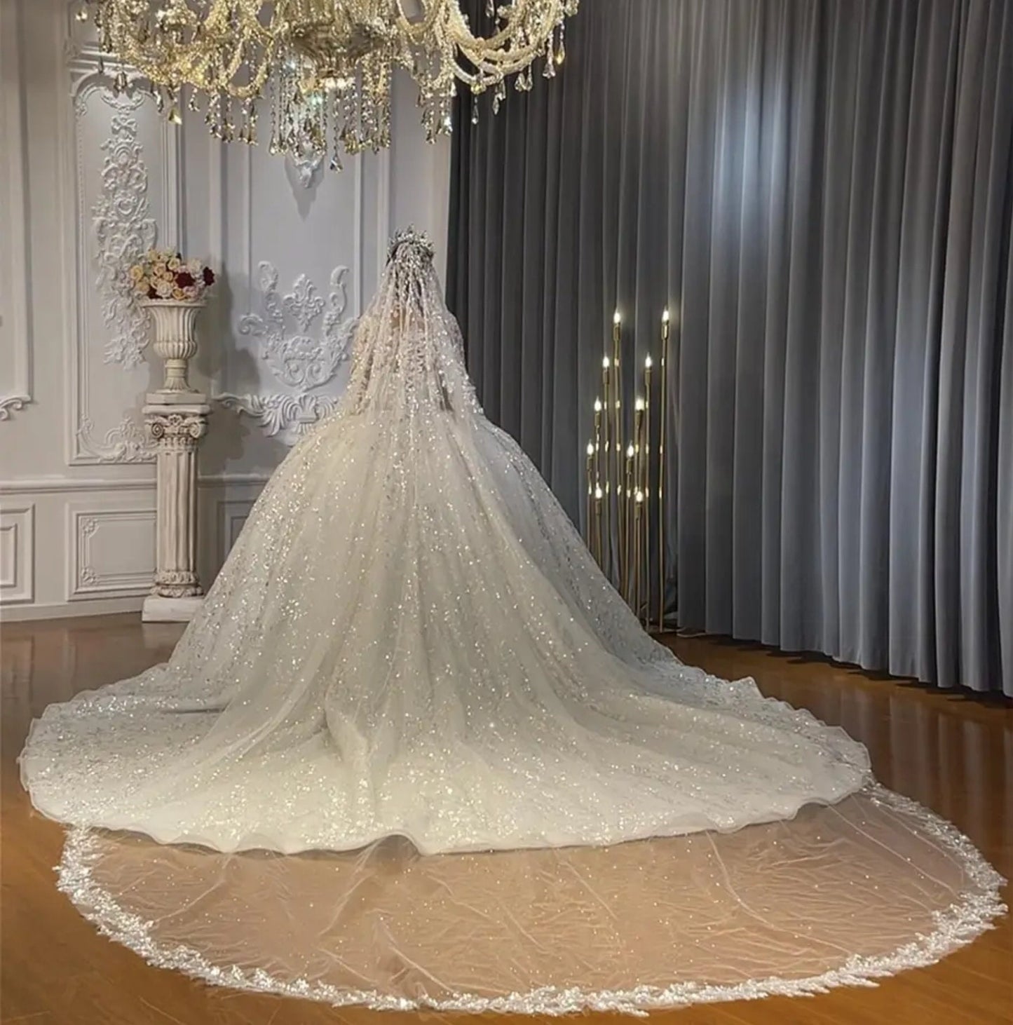 Gorgeous Glitter Tulle Floral Vine Lace Veil