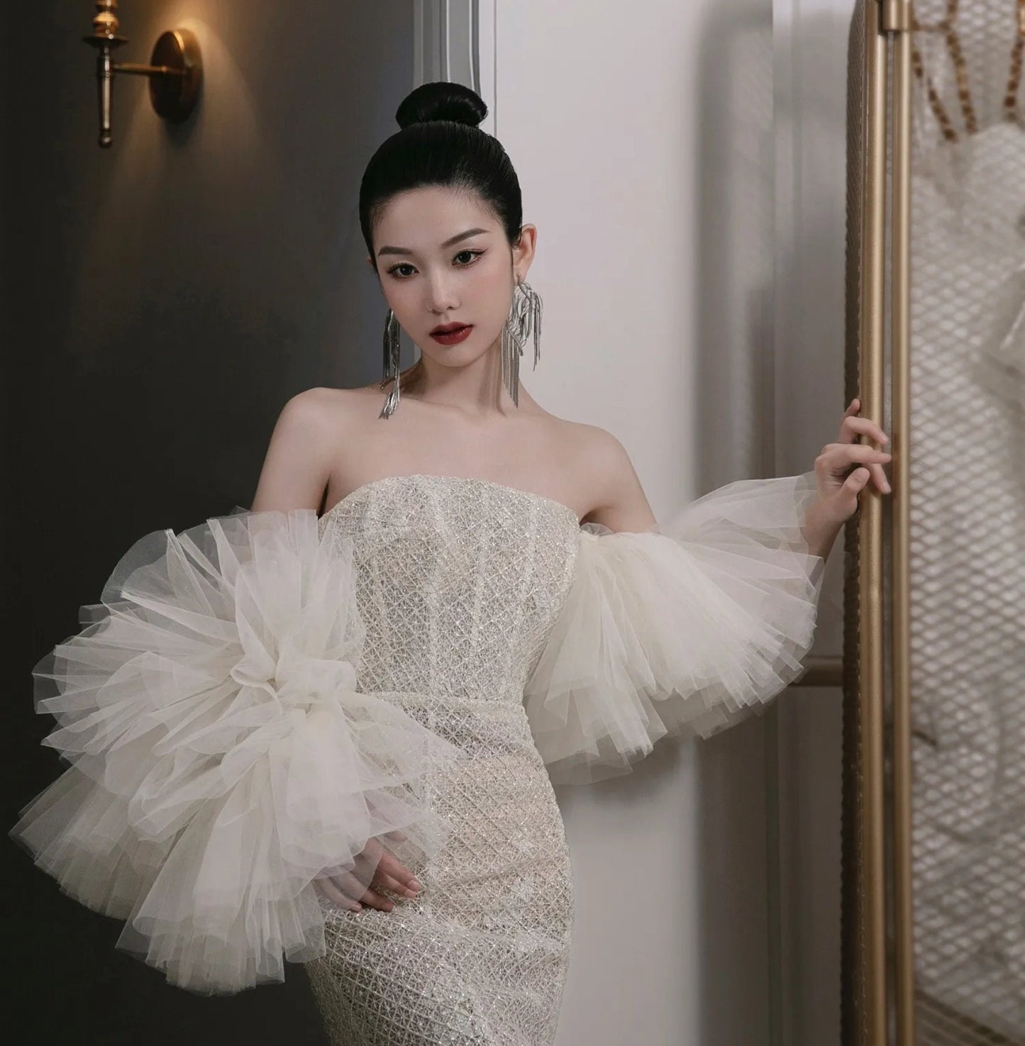Minimalist Layered Tulle Bolero Wrap