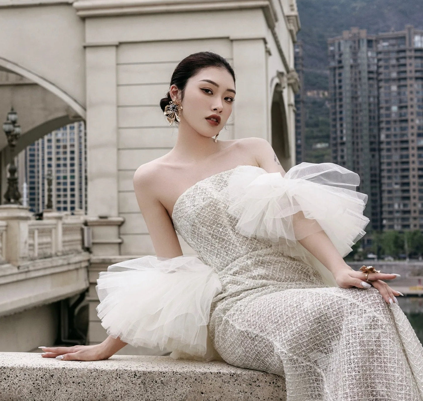 Minimalist Layered Tulle Bolero Wrap