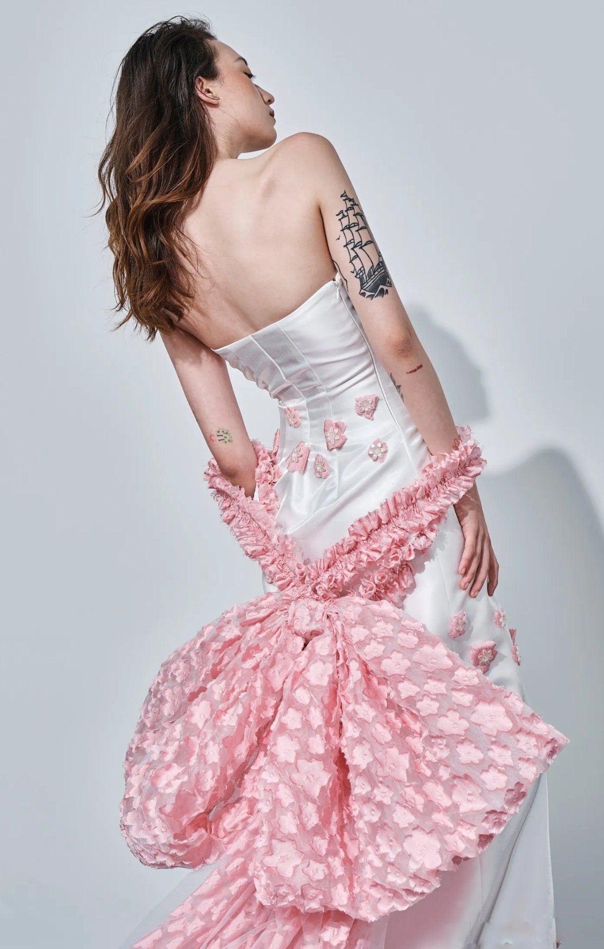 Detached Petite Floral Lace Oversized Bow Knot Special Occasion Bridal Sleeve Train