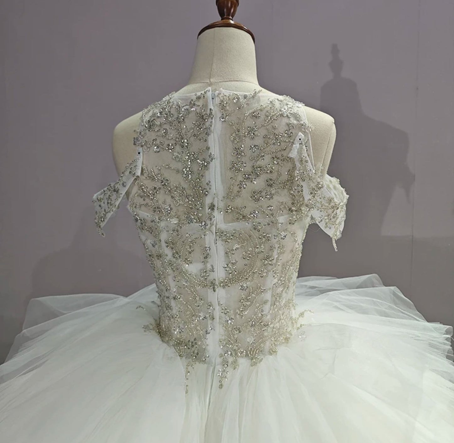 Beautiful Sequinned Lace Halter Neck With Detached Off The Shoulder Sleeves Organza Layered Bridal Ball Gown