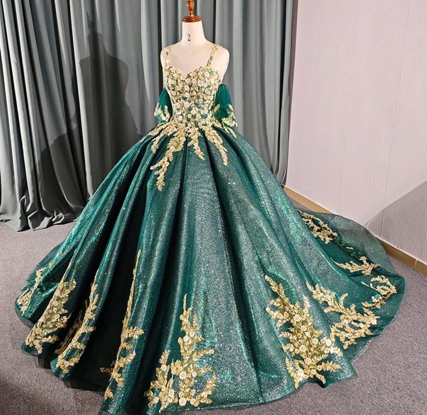 3D Floral Shimmering Gold & Emerald Green Spaghetti Strap Quinceañera Special Occasion Pageant Bat Mitzvah Princess Ball Gown