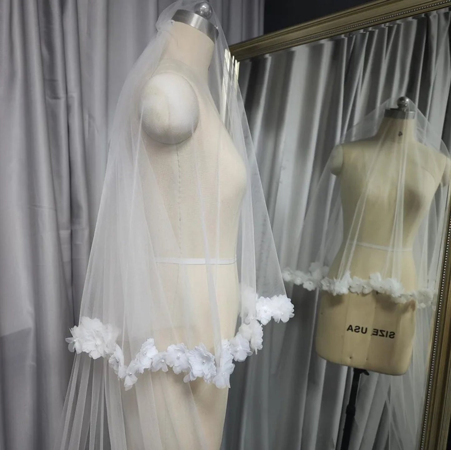 Ivory Double Layer 3D Pearl Beaded Center Floral Trim Edge With Blusher Bridal Veil