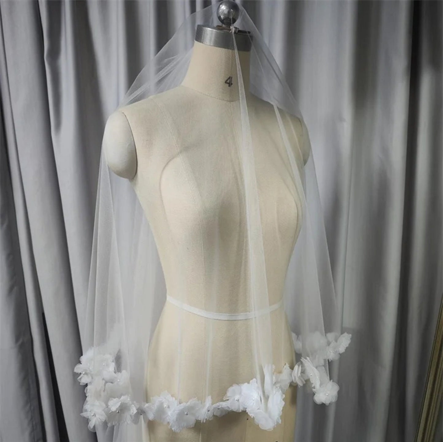 Ivory Double Layer 3D Pearl Beaded Center Floral Trim Edge With Blusher Bridal Veil