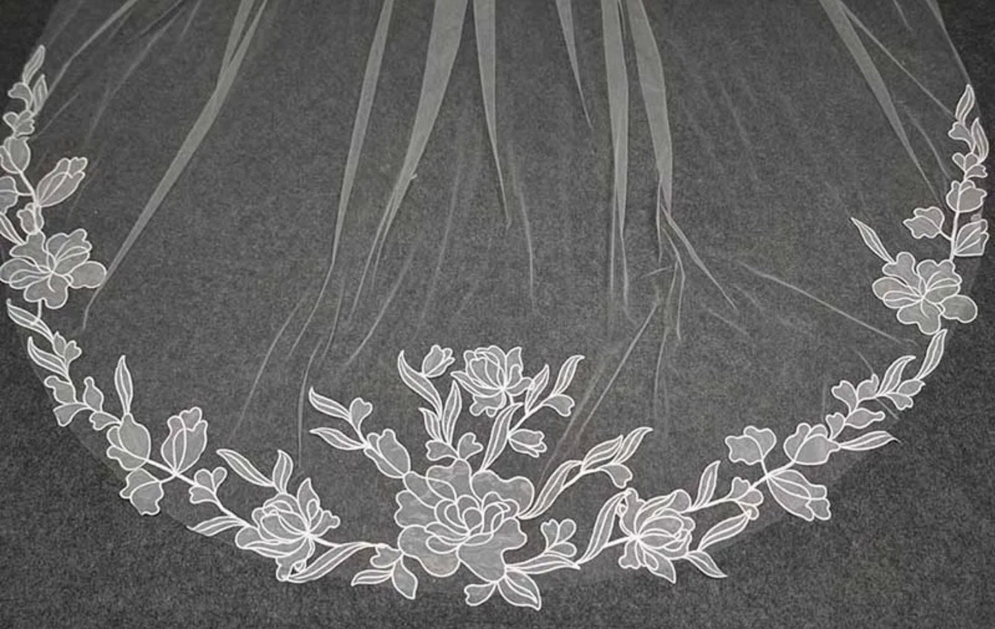 Classic Floral Lace Edge Bridal Veil
